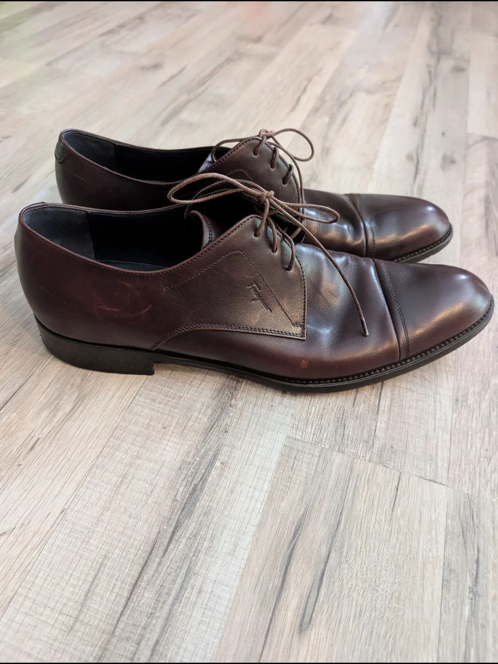 Salvatore Ferragamo Brown Leather Cap-Toe Derby Shoes, Size 10 (S4)